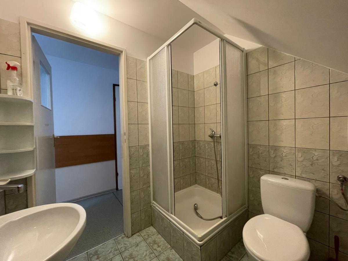 Bieszczadzki Hals - Dom Z 6 Sypialniami Villa Polanczyk Bagian luar foto